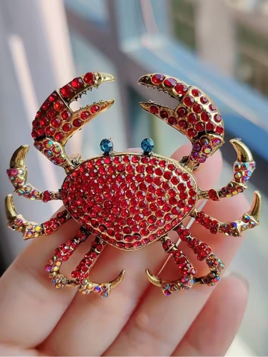 Anthropologie Jewelry - Rhinestone Crab Brooch. Sea Animal Banquet.